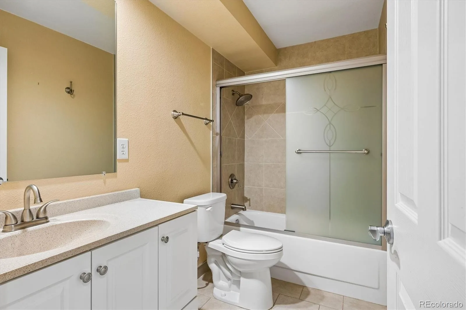795 S Alton Way #7A Denver CO 80247 | MLS #REC2932024 08042026183105 1600 19