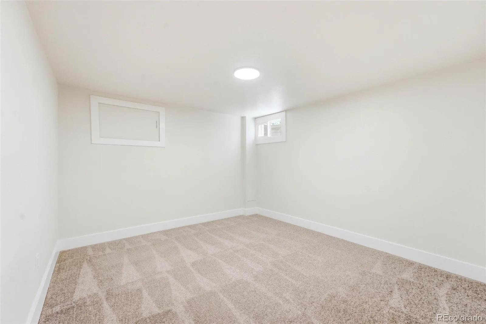 2126 S Yarrow Street Lakewood CO 80227 MLS #REC2933265 06202026010848 1600 25