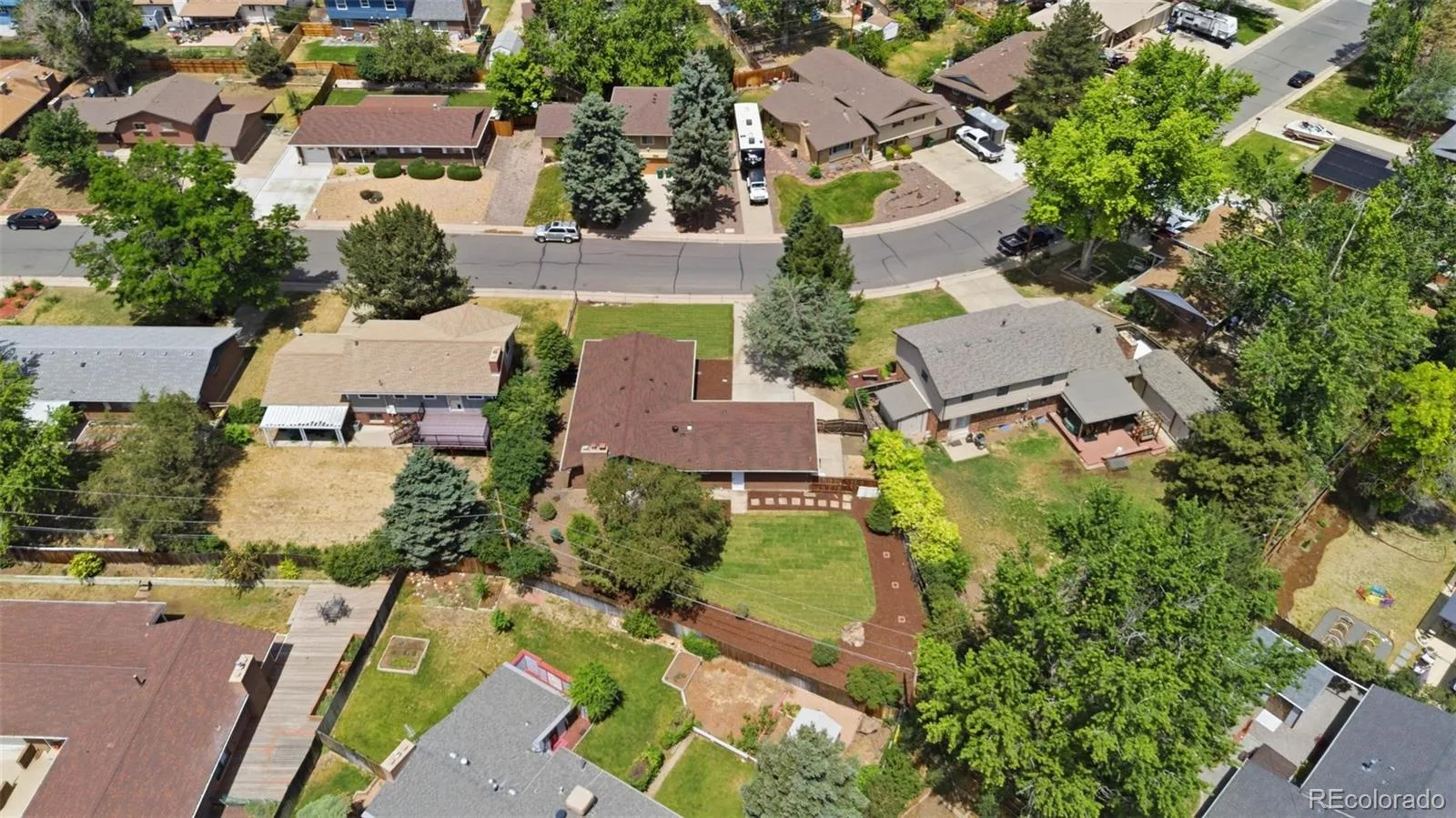 2126 S Yarrow Street Lakewood CO 80227 MLS #REC2933265 06202026010848 1600 40