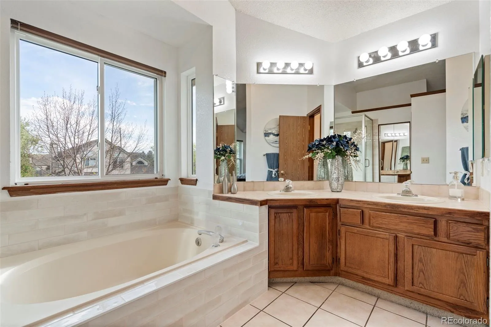 04182026013911 1600 18