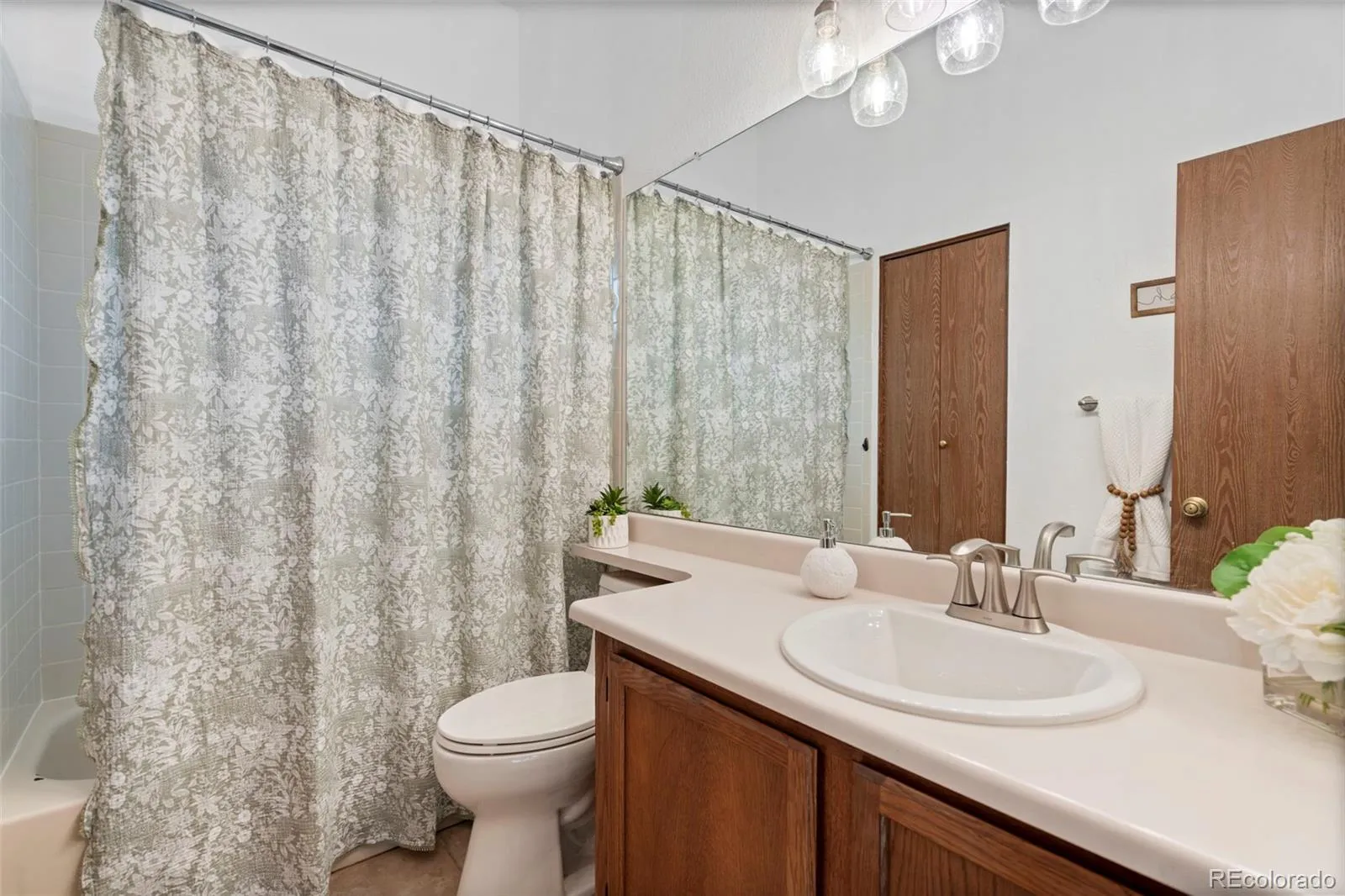 04182026013911 1600 21