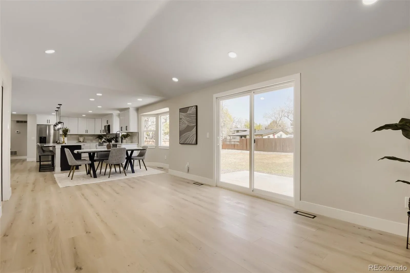 3158 S Dayton Court Denver CO 80231 MLS #REC2938340 04222026221855 1600 12