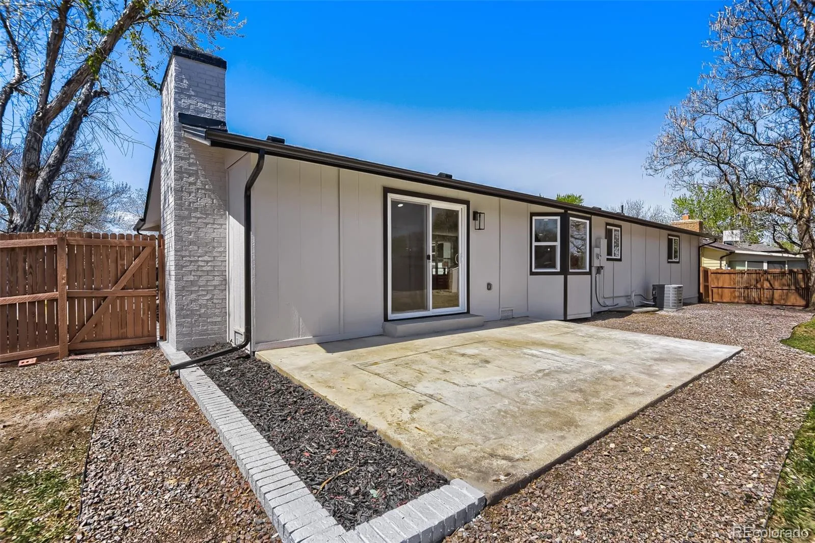 3158 S Dayton Court Denver CO 80231 MLS #REC2938340 04222026221855 1600 25
