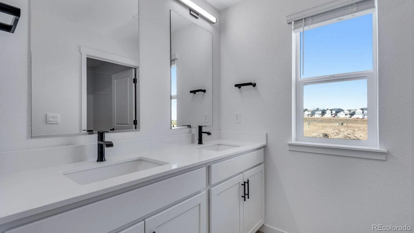 18149 Coppermallow Trail Parker CO 80134 | MLS #REC2939836 08132026200204 1600 39