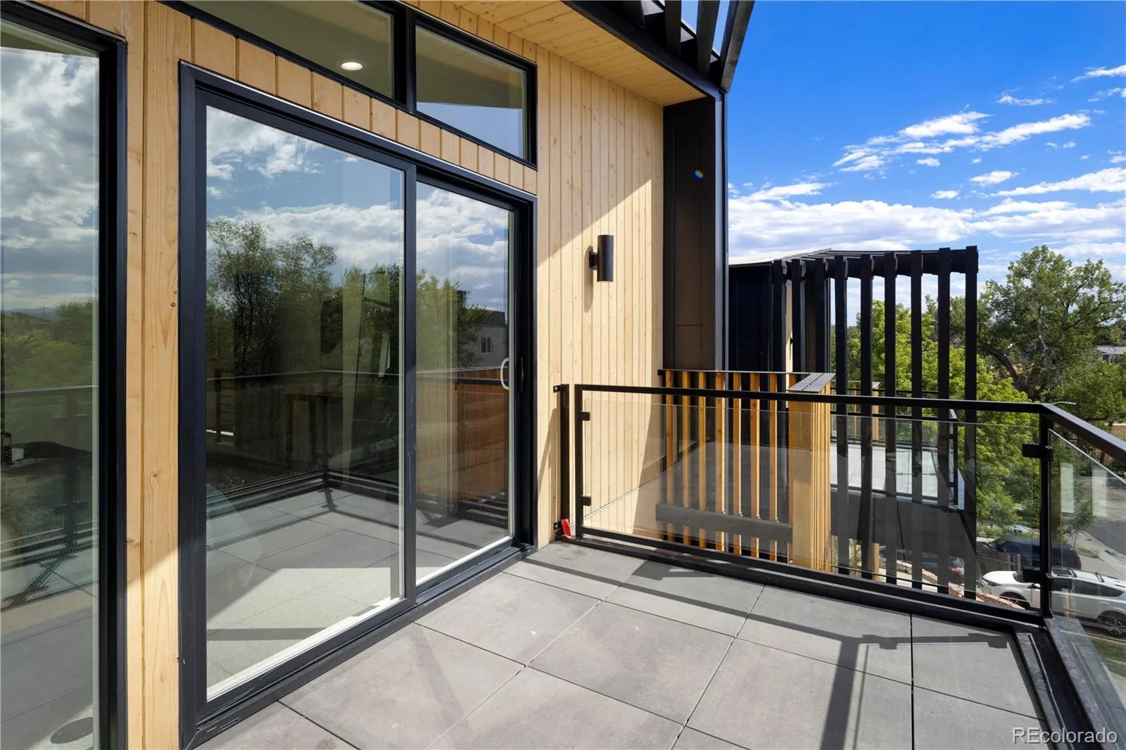 1260 N Stuart Street #2 Denver CO 80204 MLS #REC2940016 06102026075625 1600 34
