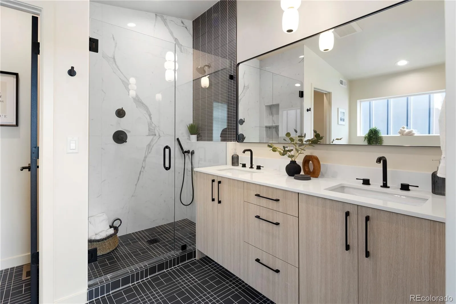 1260 N Stuart Street #2 Denver CO 80204 MLS #REC2940016 06102026075625 1600 9