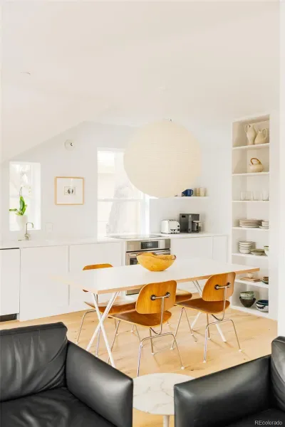 03272026005842 800 20