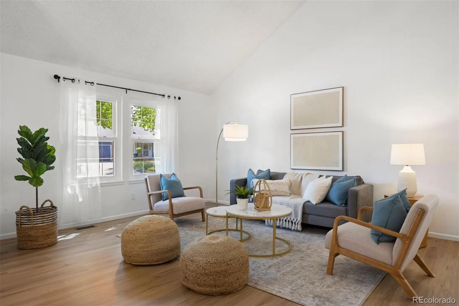 3085 E Hinsdale Avenue Centennial CO 80122 MLS #REC2942209 06242026004130 1600 11