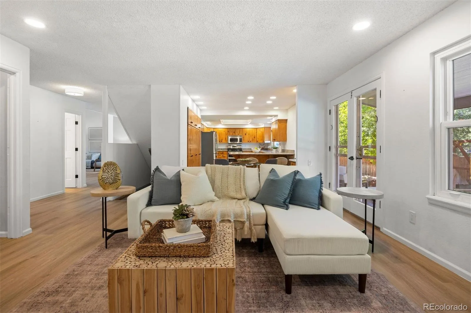 3085 E Hinsdale Avenue Centennial CO 80122 MLS #REC2942209 06242026004130 1600 17