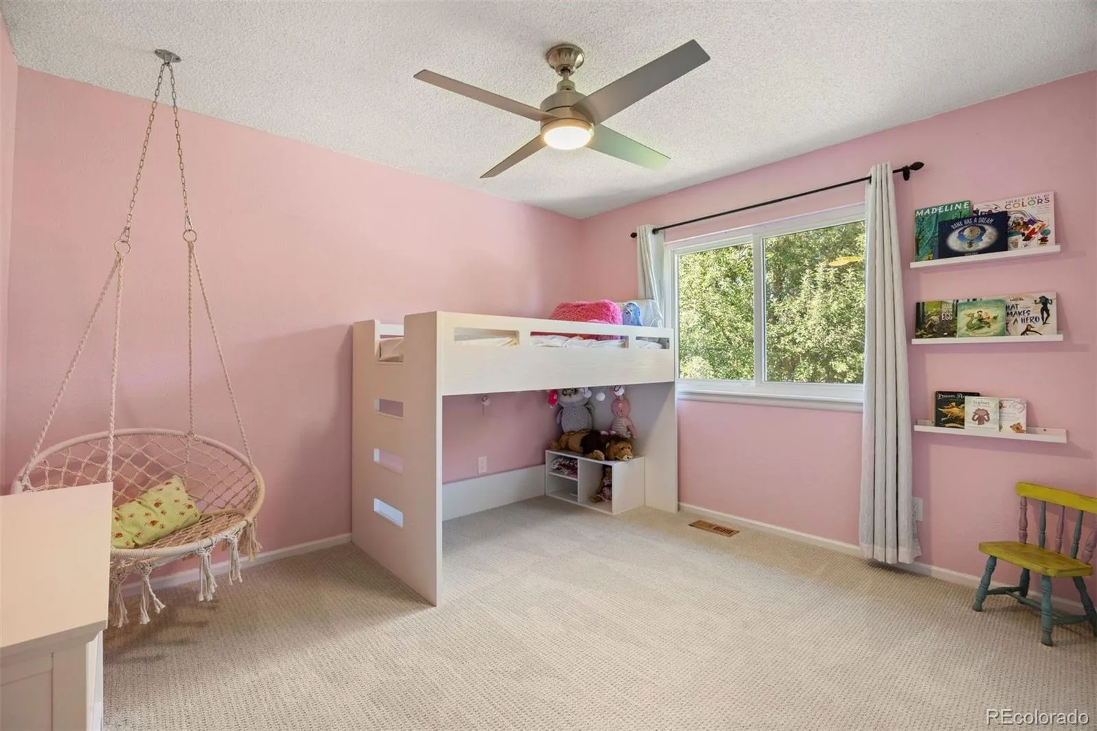 3085 E Hinsdale Avenue Centennial CO 80122 MLS #REC2942209 06242026004130 1600 35