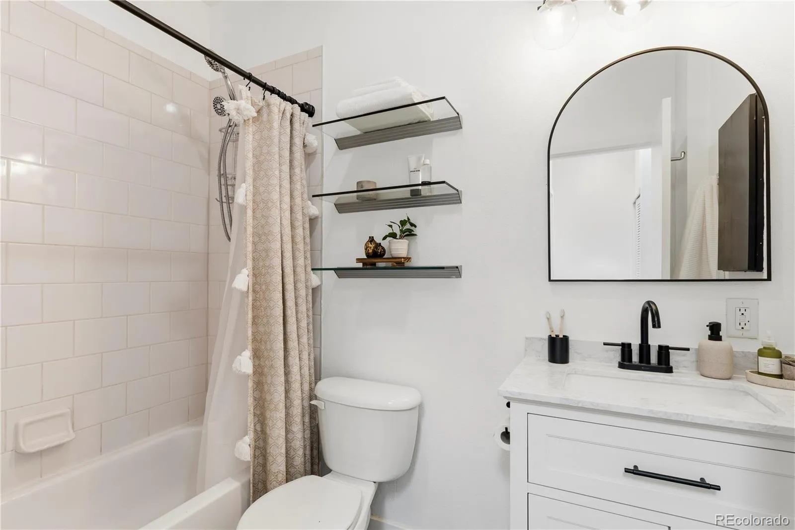 04172026145612 1600 18