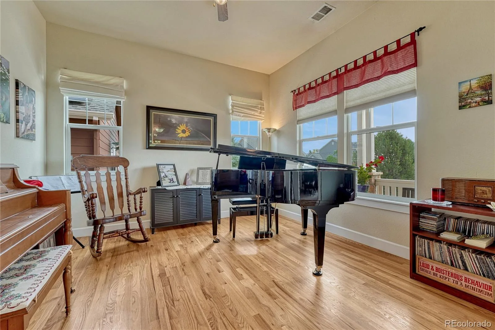 5302 Danvers Court Castle Rock CO 80104 | MLS #REC2944109 08222026132632 1600 17