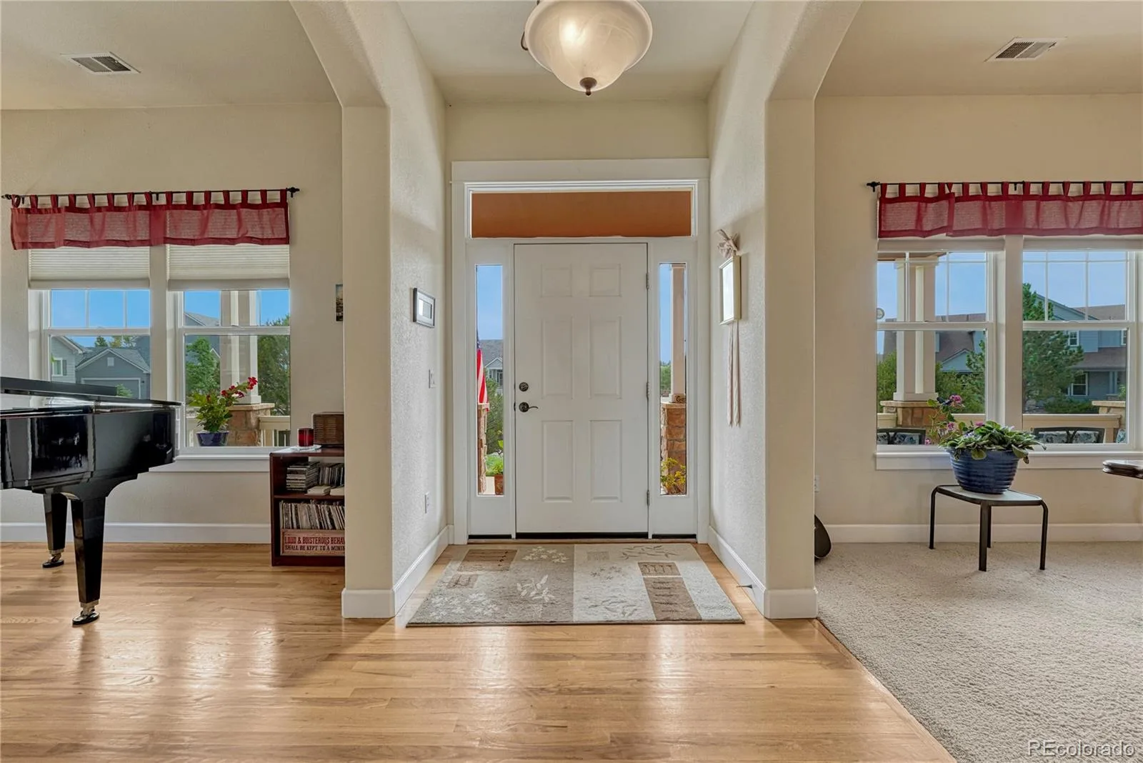 5302 Danvers Court Castle Rock CO 80104 | MLS #REC2944109 08222026132632 1600 19
