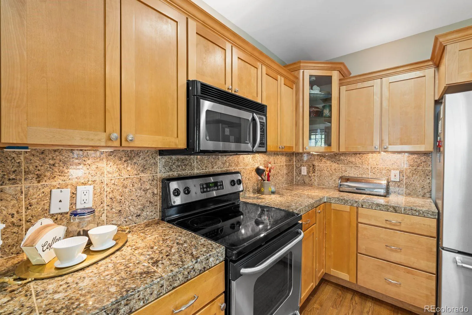 1872 S Marion Street Denver CO 80210 MLS #REC2947951 05122026160634 1600 26