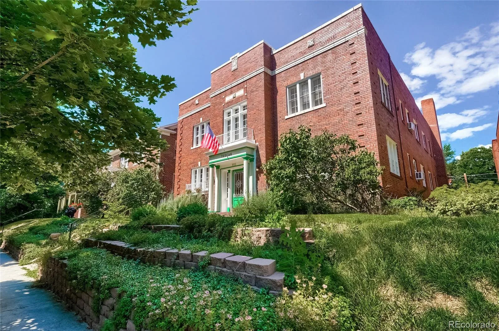 955 N Washington Street #7 Denver CO 80203 | MLS #REC2949108 09232026094426 1600 6
