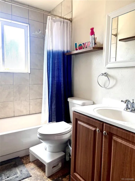 8665 Lamar Drive Arvada CO 80003 | MLS #REC2949811 08232026042049 800 13