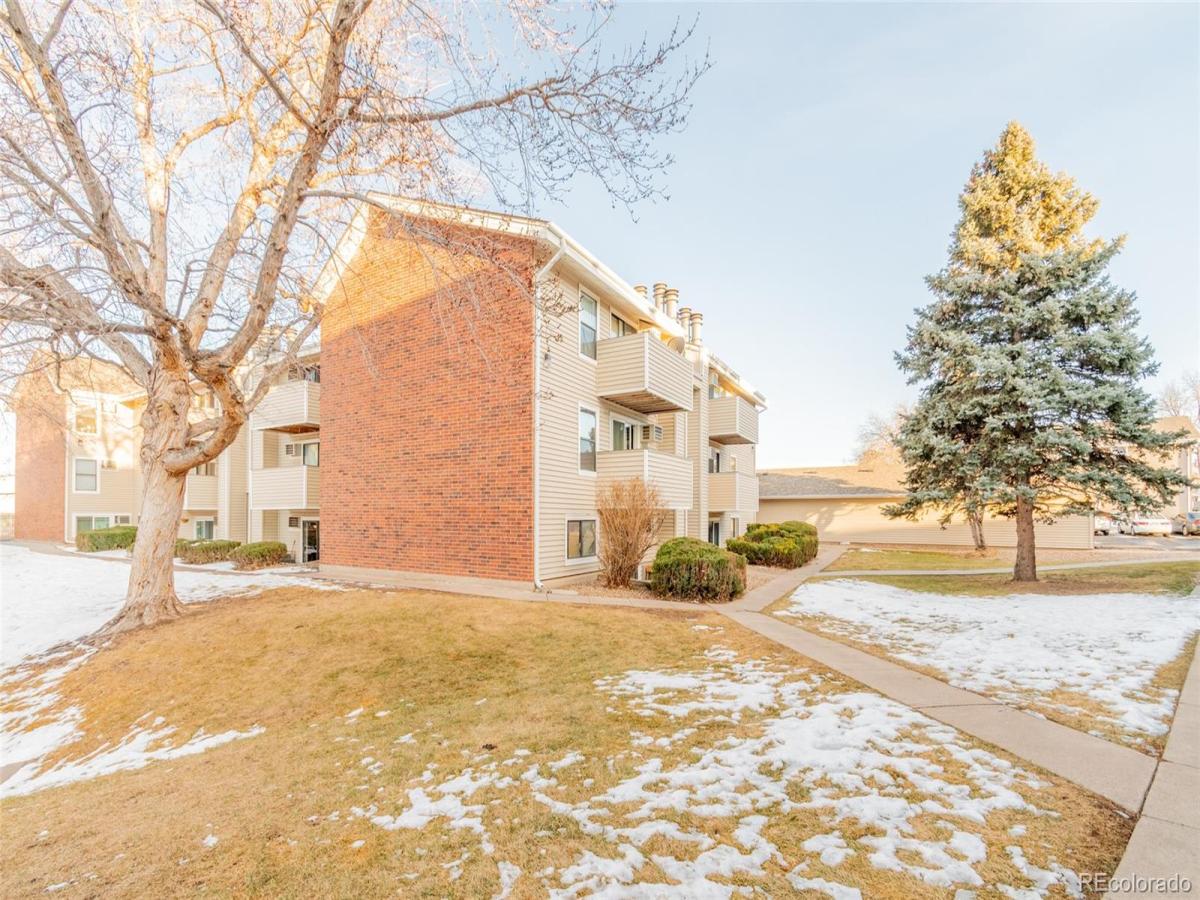 10150 E Virginia Avenue #4-108 Denver CO 80247 | MLS #REC2950679 MLS #REC2950679 image #0