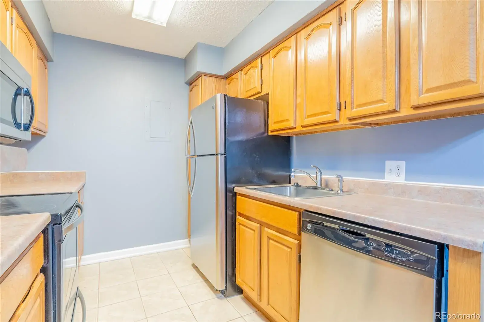 10150 E Virginia Avenue #4-108 Denver CO 80247 MLS #REC2950679 02142026004325 1600 6