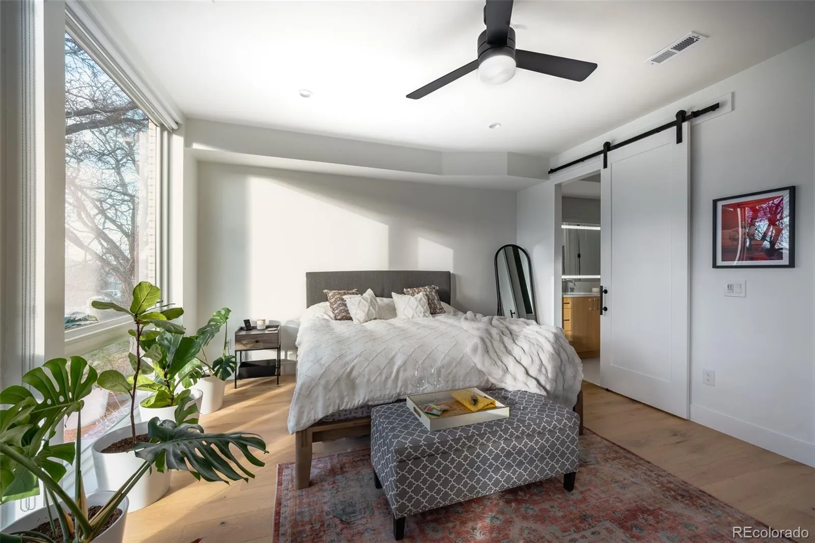 04102026164734 1600 12