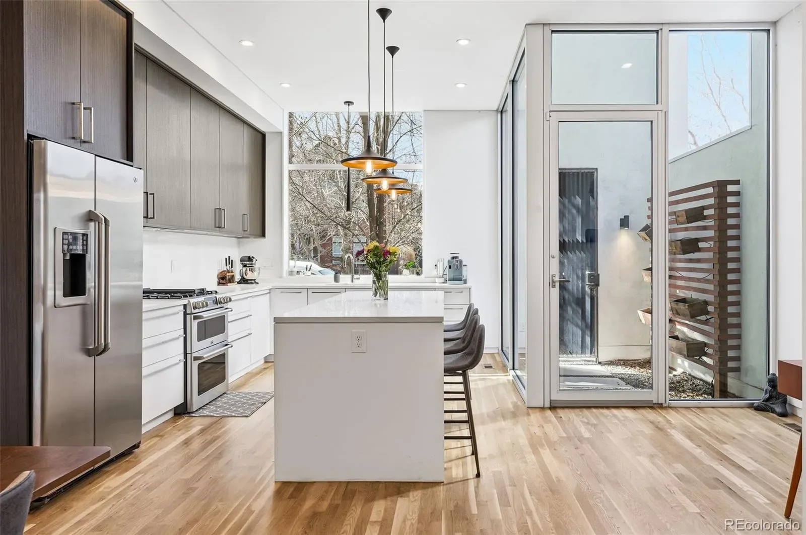 03202026030816 1600 10