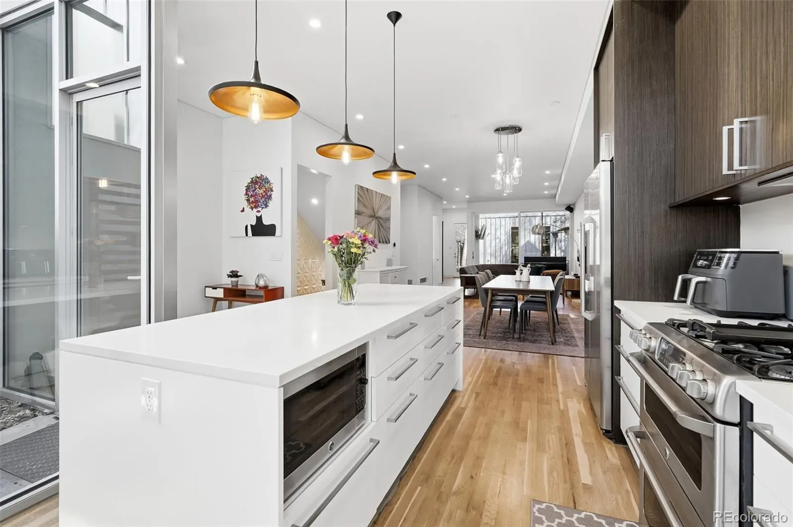 03202026030816 1600 16