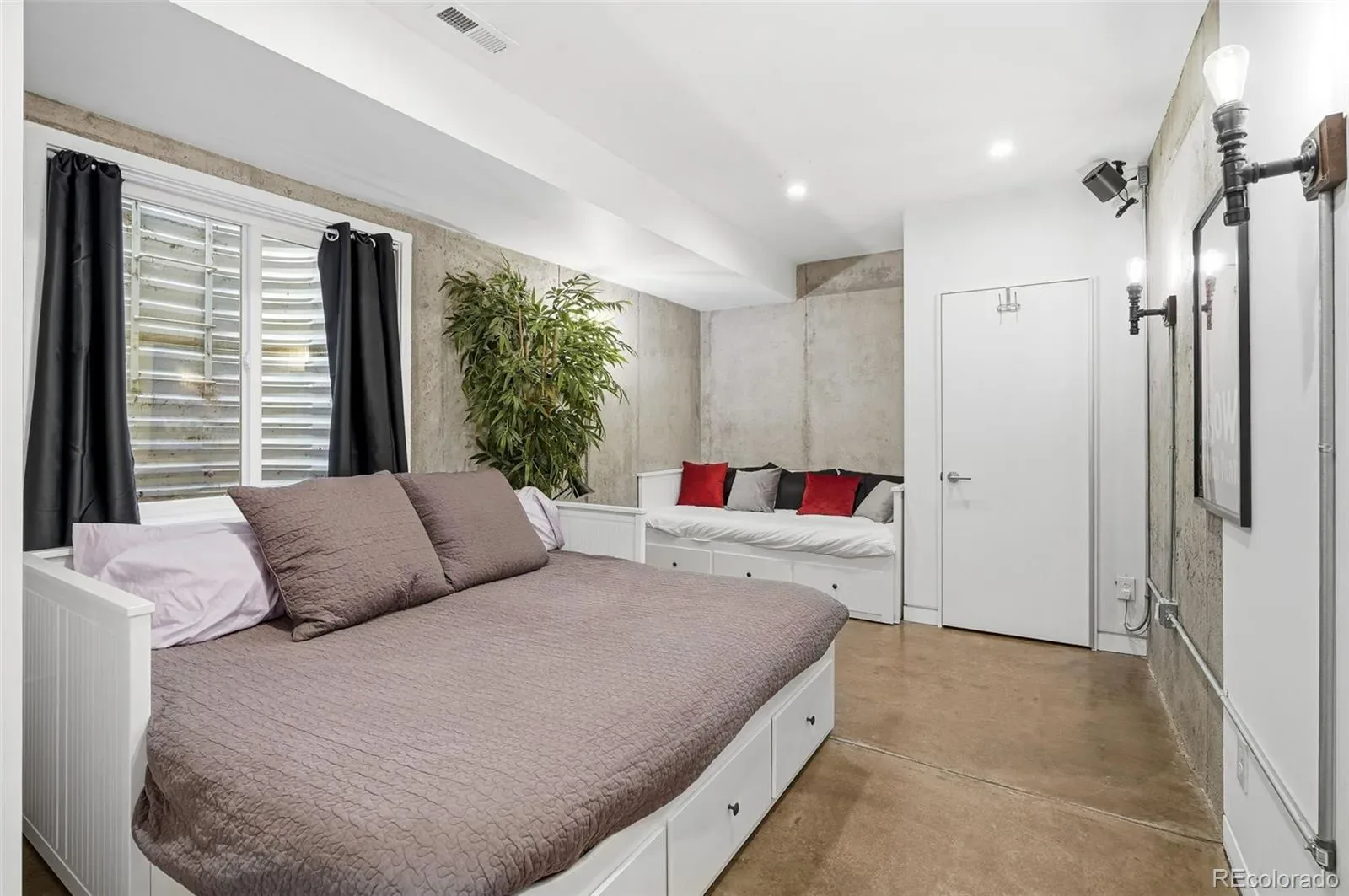 03202026030816 1600 38