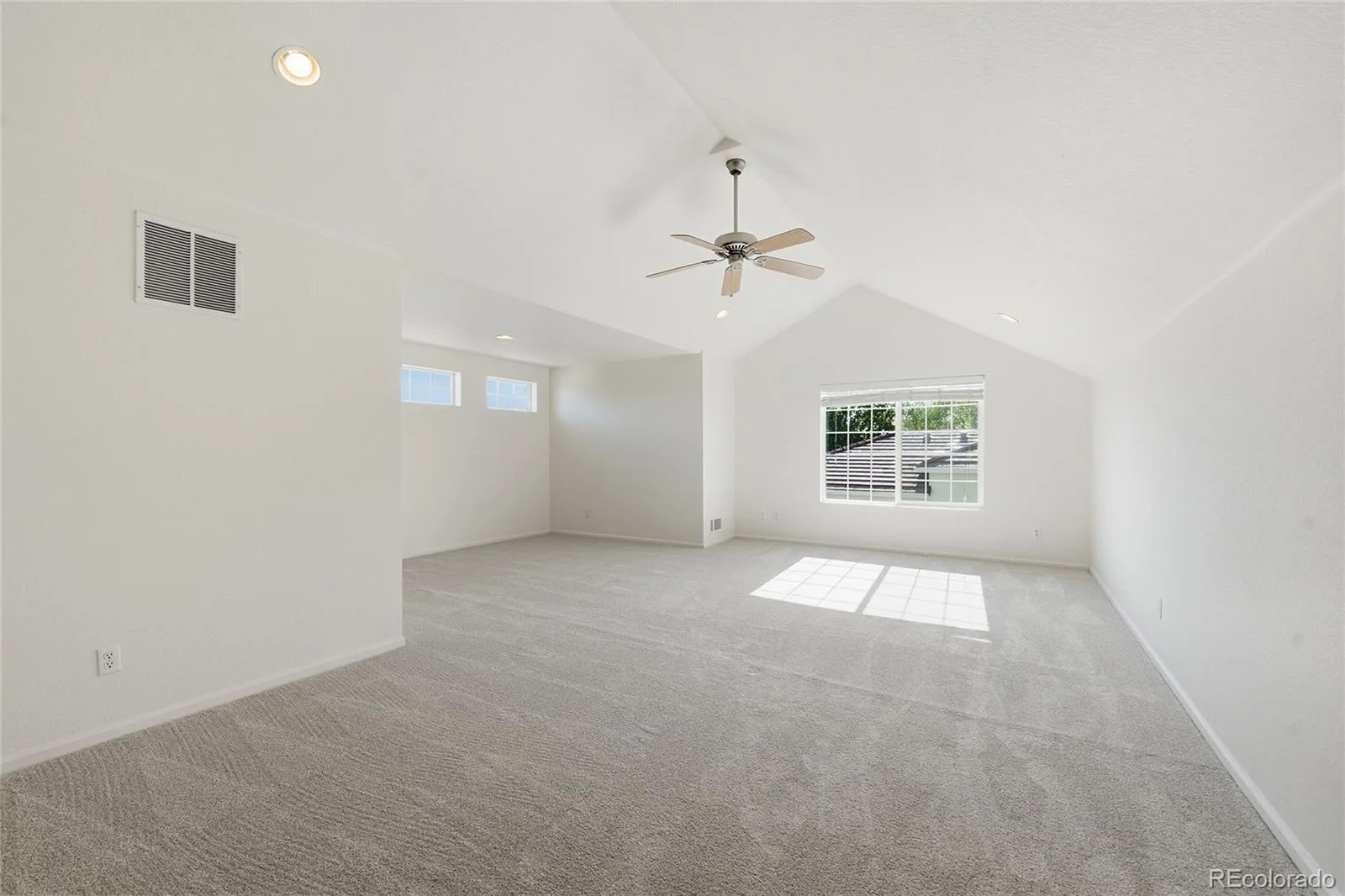 16811 E Caley Place Aurora CO 80016 | MLS #REC2957331 09232026094351 1600 10