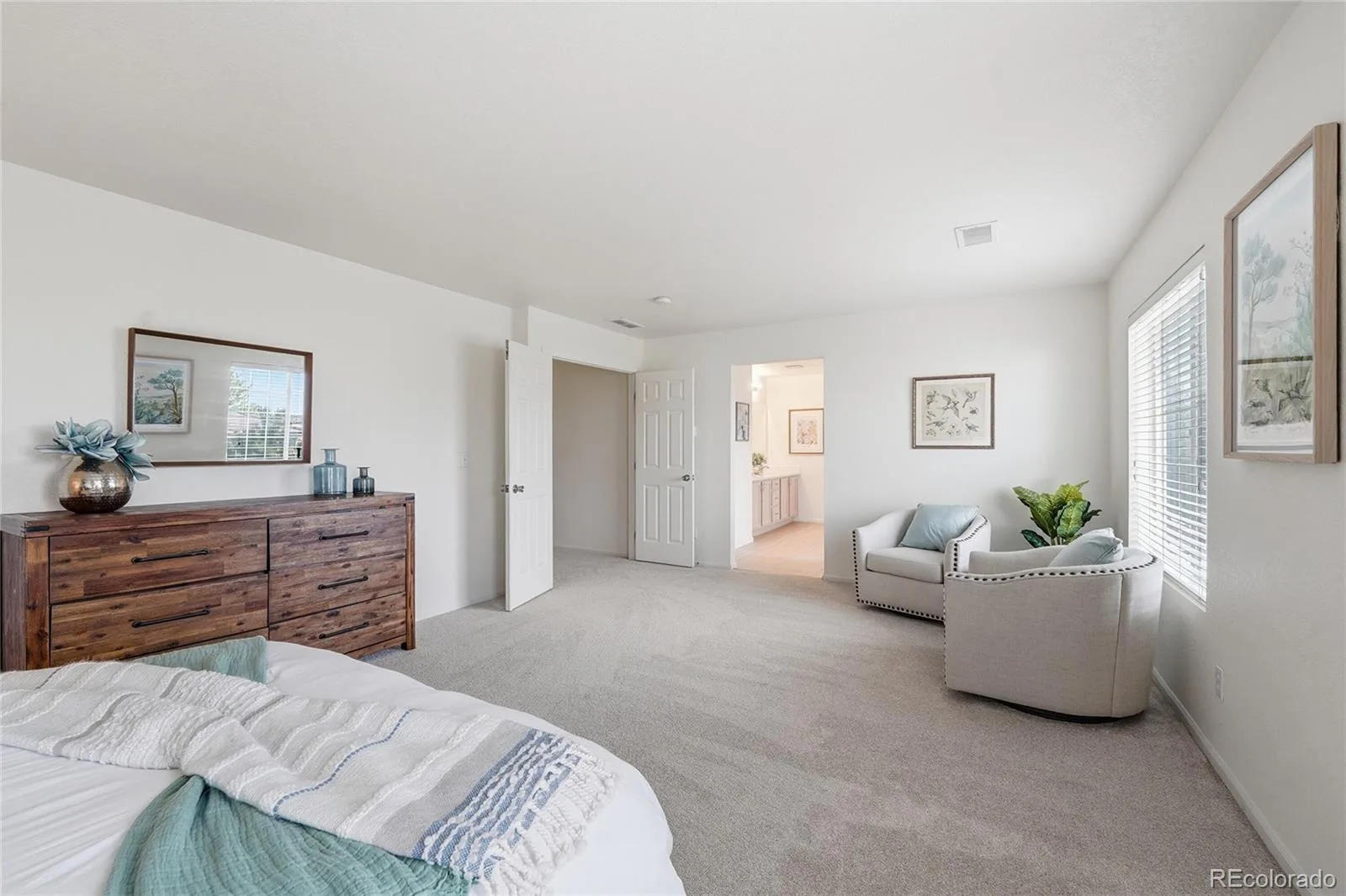16811 E Caley Place Aurora CO 80016 | MLS #REC2957331 09232026094351 1600 24