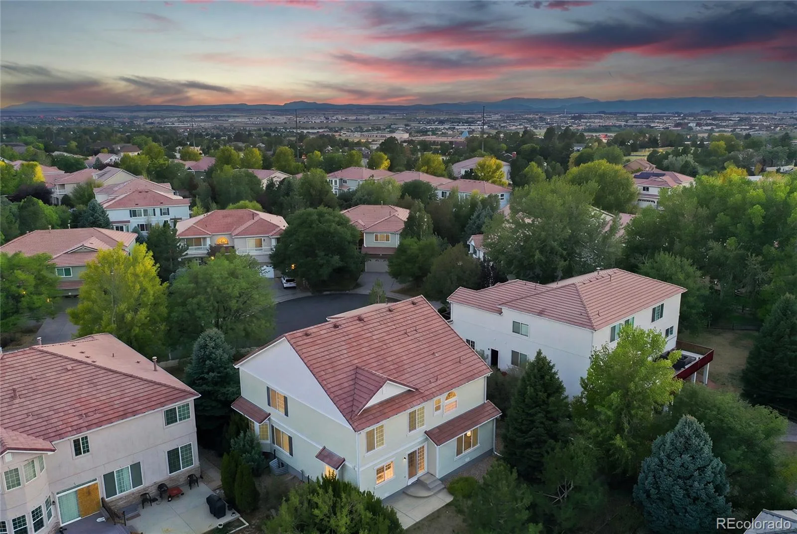16811 E Caley Place Aurora CO 80016 | MLS #REC2957331 09232026094351 1600 37