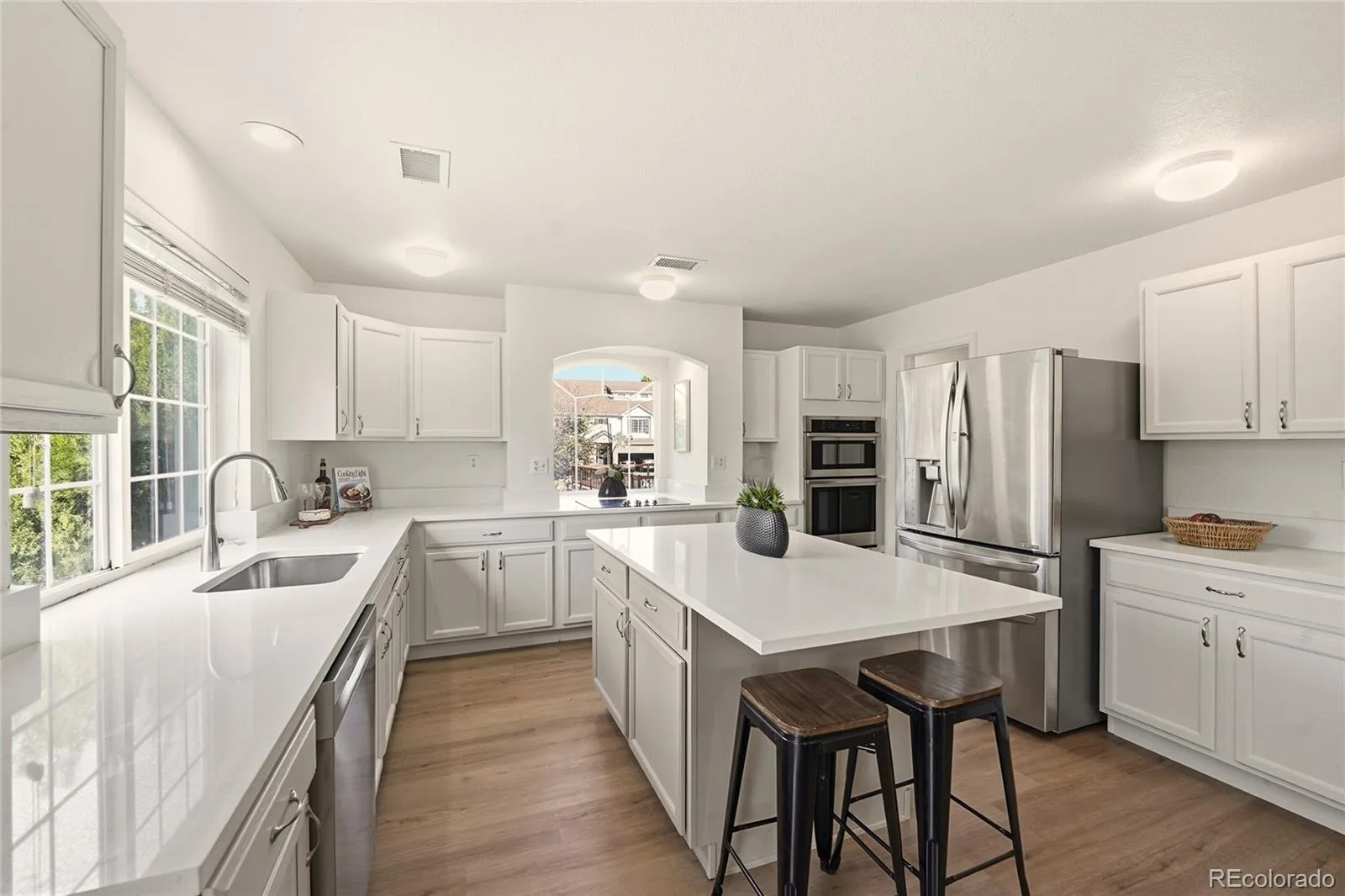 16811 E Caley Place Aurora CO 80016 | MLS #REC2957331 09232026094351 1600 4