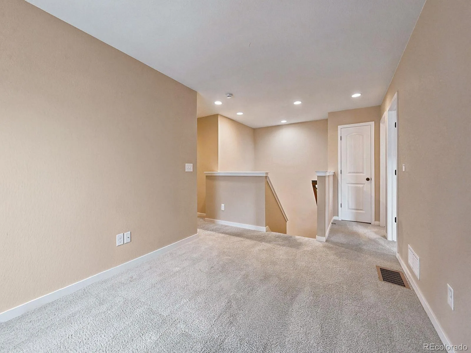 9980 Hough Point Parker CO 80134 | MLS #REC2958165 08202026014250 1600 20