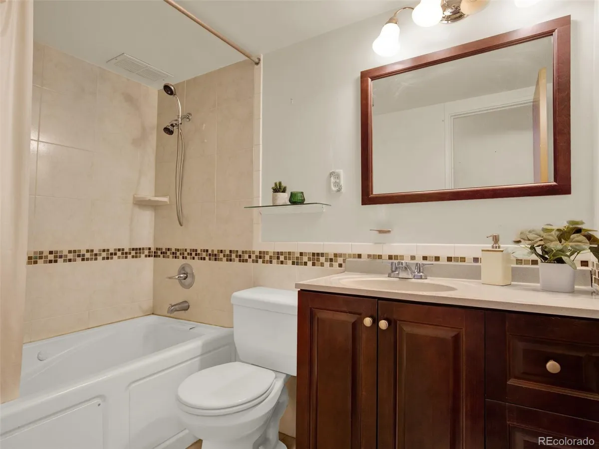 1121 Albion Street #910 Denver CO 80220 MLS #REC2961268 05062026024141 1200 21