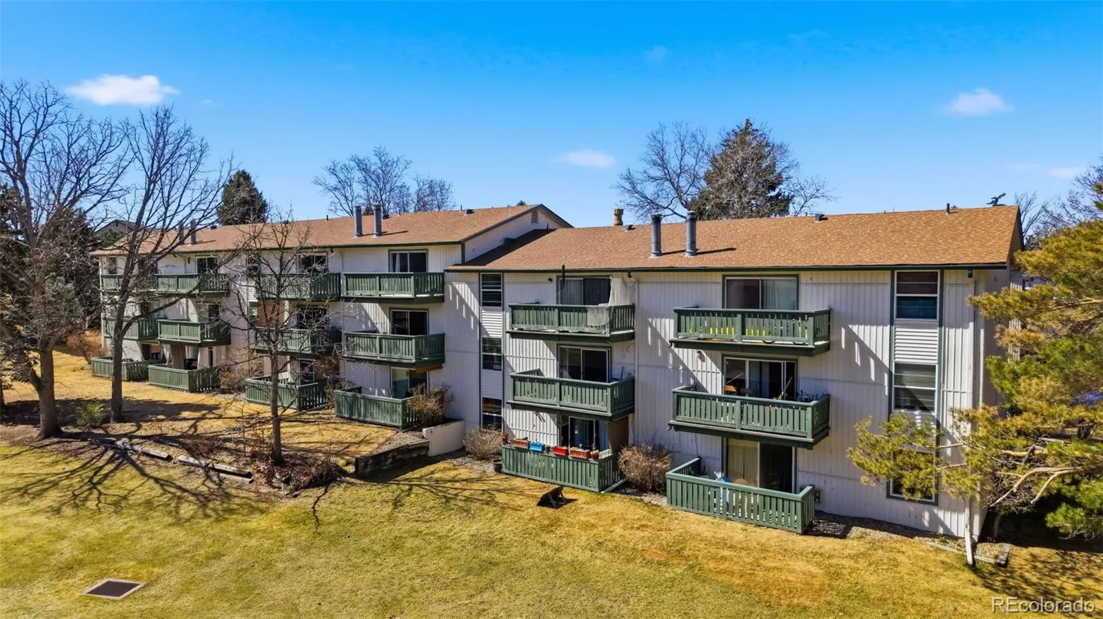 2130 S Vaughn Way #202E Aurora CO 80014 MLS #REC2963862 03122026223038 1600 23
