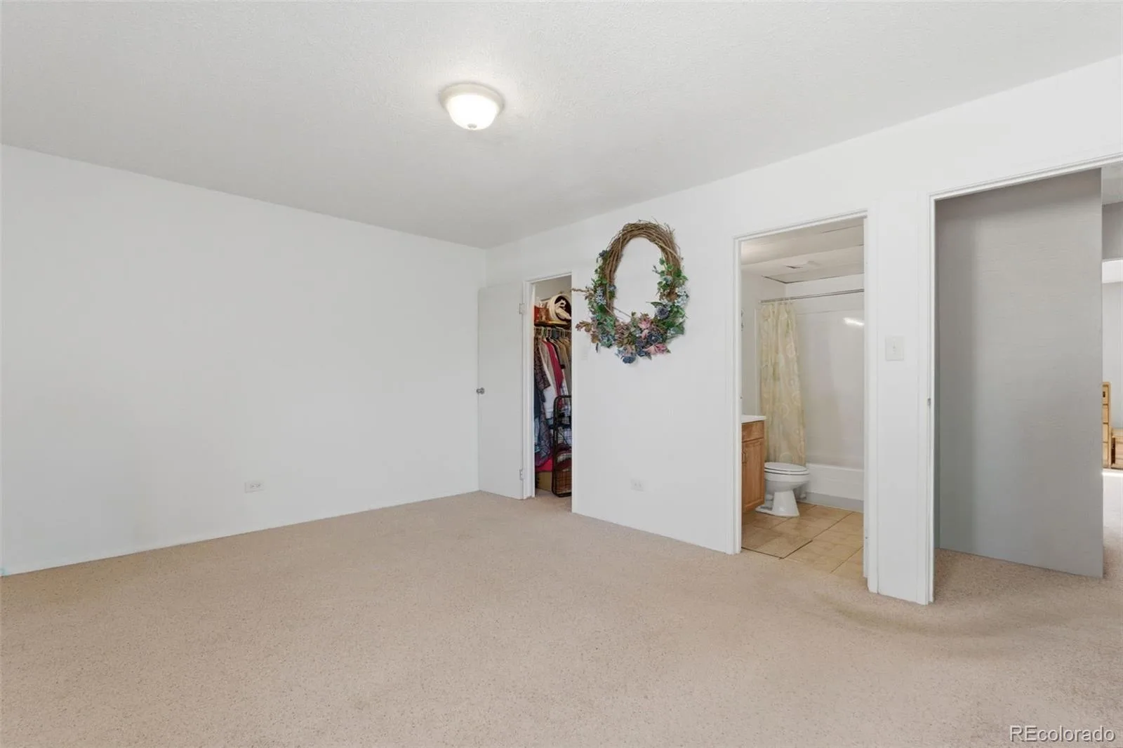 2130 S Vaughn Way #202E Aurora CO 80014 | MLS #REC2963862 08222026140240 1600 14