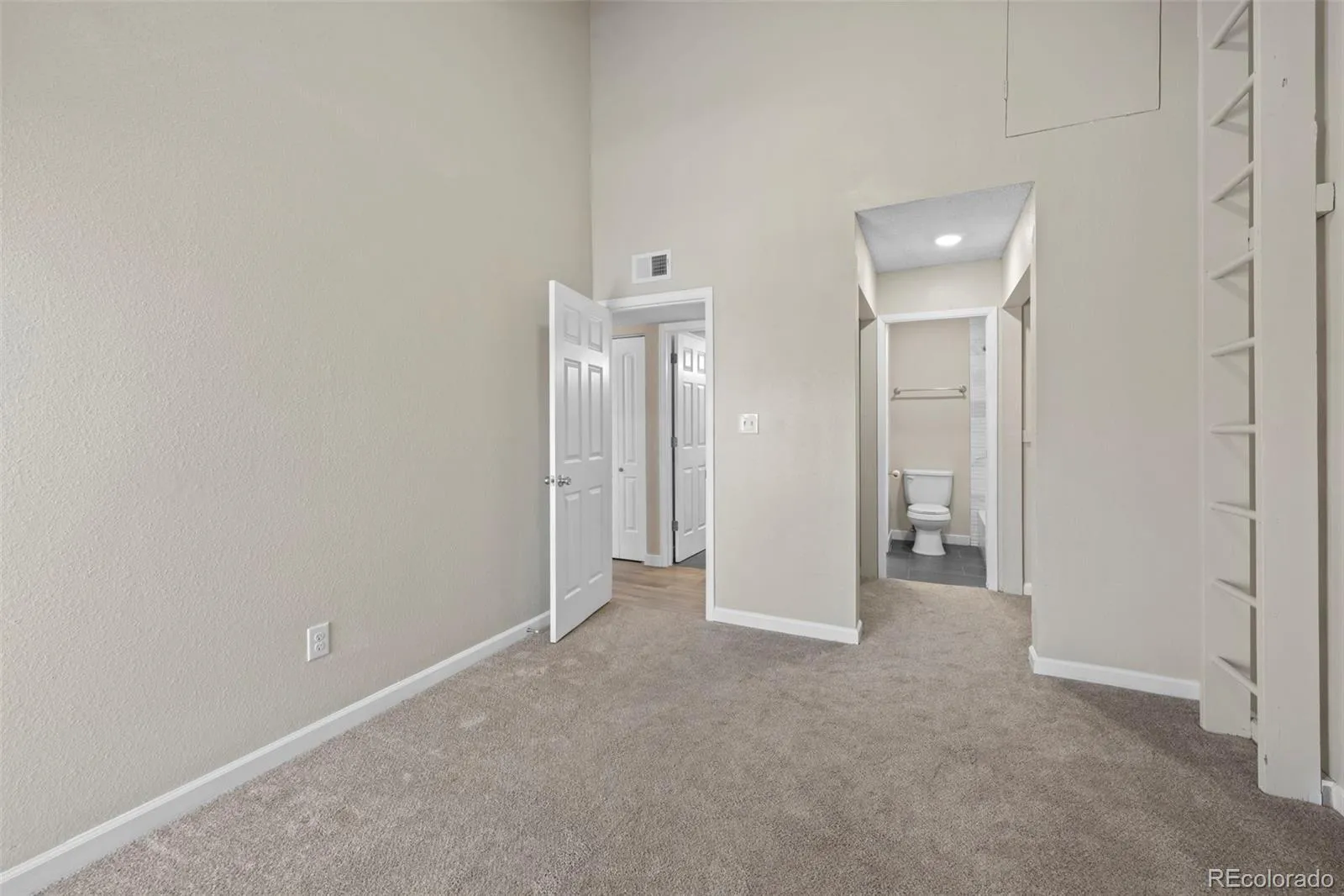 3539 S Fairplay Way #10 #B Aurora CO 80014 MLS #REC2964411 04172026221139 1600 15