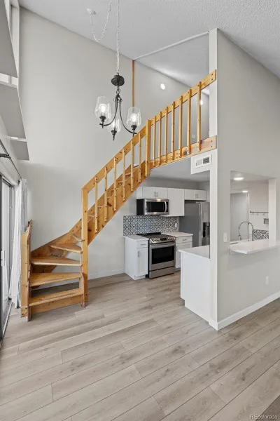 3539 S Fairplay Way #10 #B Aurora CO 80014 MLS #REC2964411 04172026221139 800 5