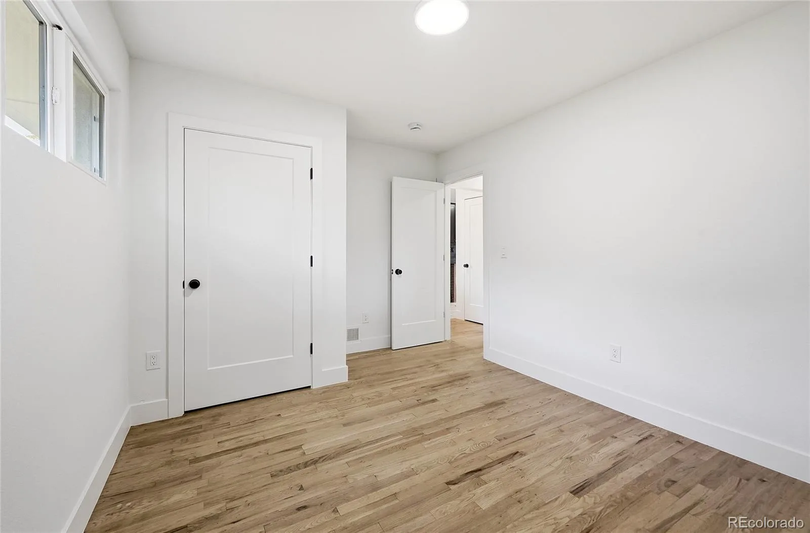 3660 N Grape Street Denver CO 80207 | MLS #REC2965103 08202026172608 1600 13