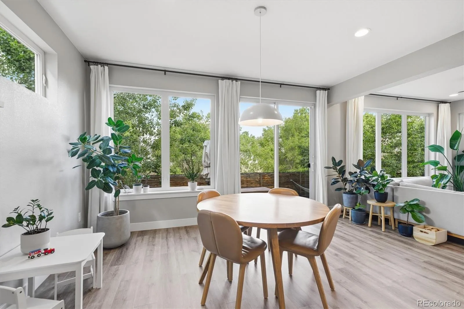 5859 Zuni Court Denver CO 80221 MLS #REC2965406 05222026025120 1600 11