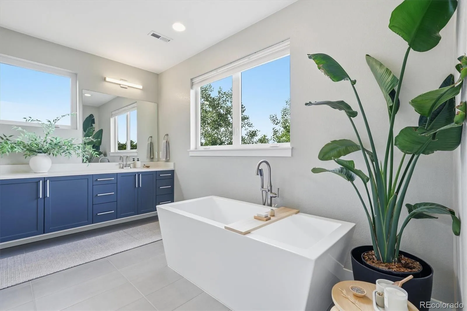 5859 Zuni Court Denver CO 80221 MLS #REC2965406 05222026025120 1600 25