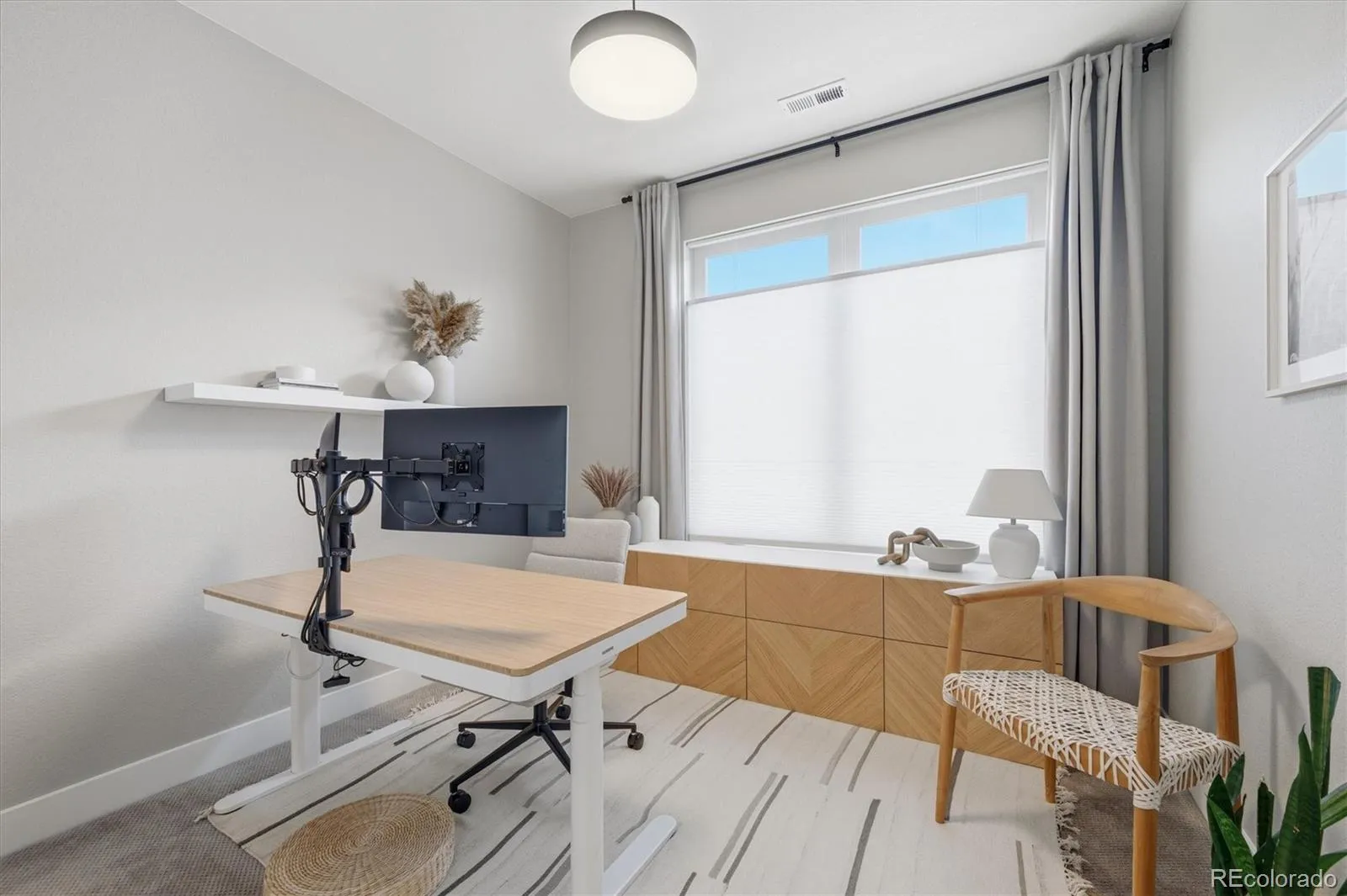 5859 Zuni Court Denver CO 80221 MLS #REC2965406 05222026025120 1600 38