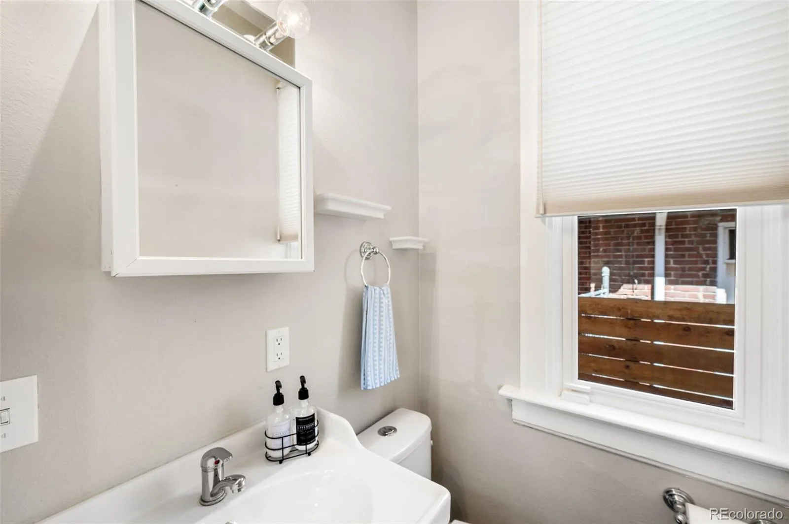 2140 N Humboldt Street Denver CO 80205 | MLS #REC2966793 09232026094320 1600 16