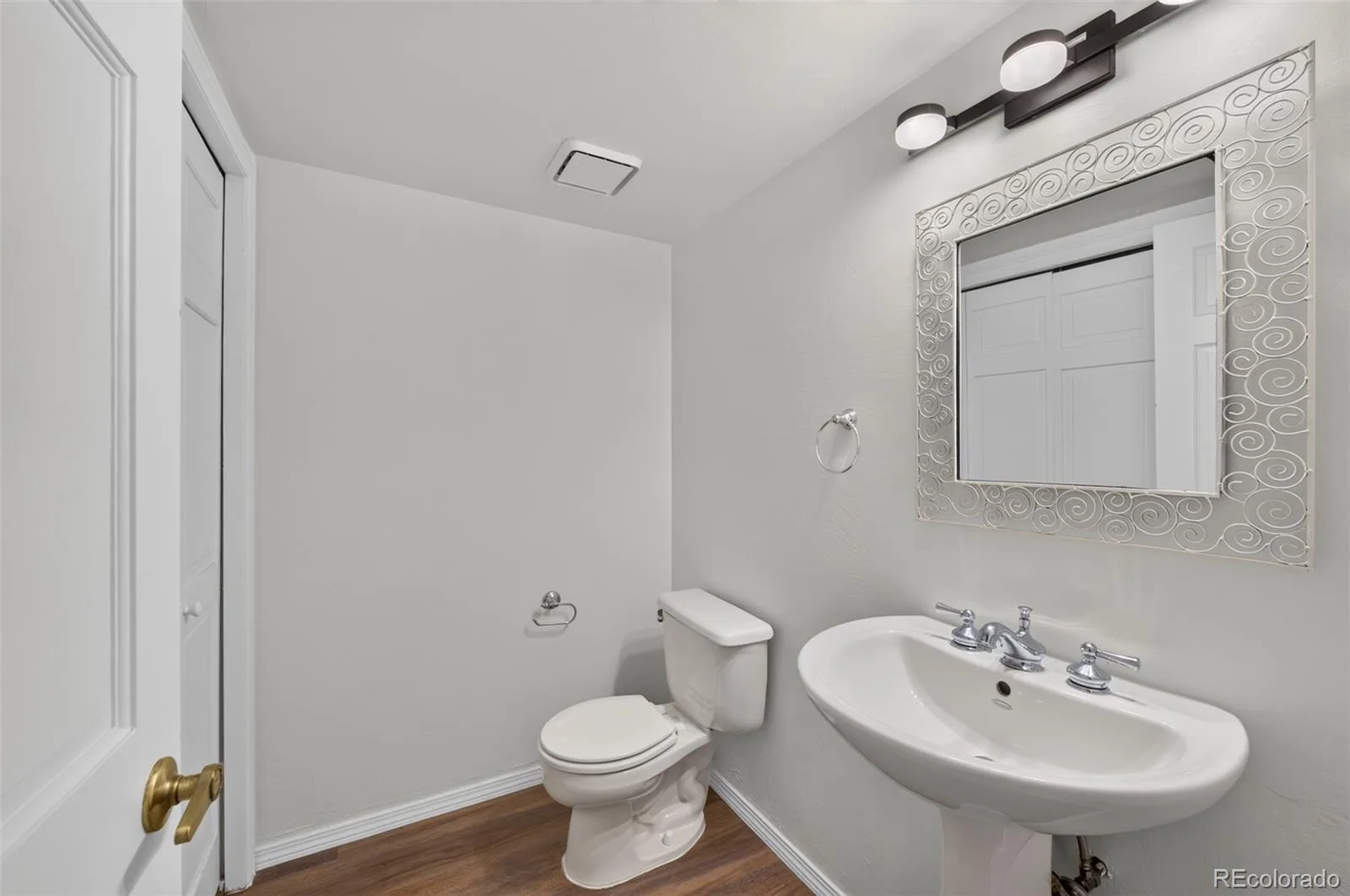 2351 Ranch Drive Denver CO 80234 | MLS #REC2969136 07202026015519 1600 14