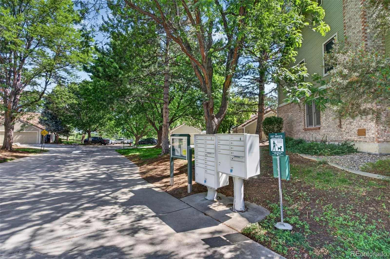 2351 Ranch Drive Denver CO 80234 | MLS #REC2969136 07202026015519 1600 34