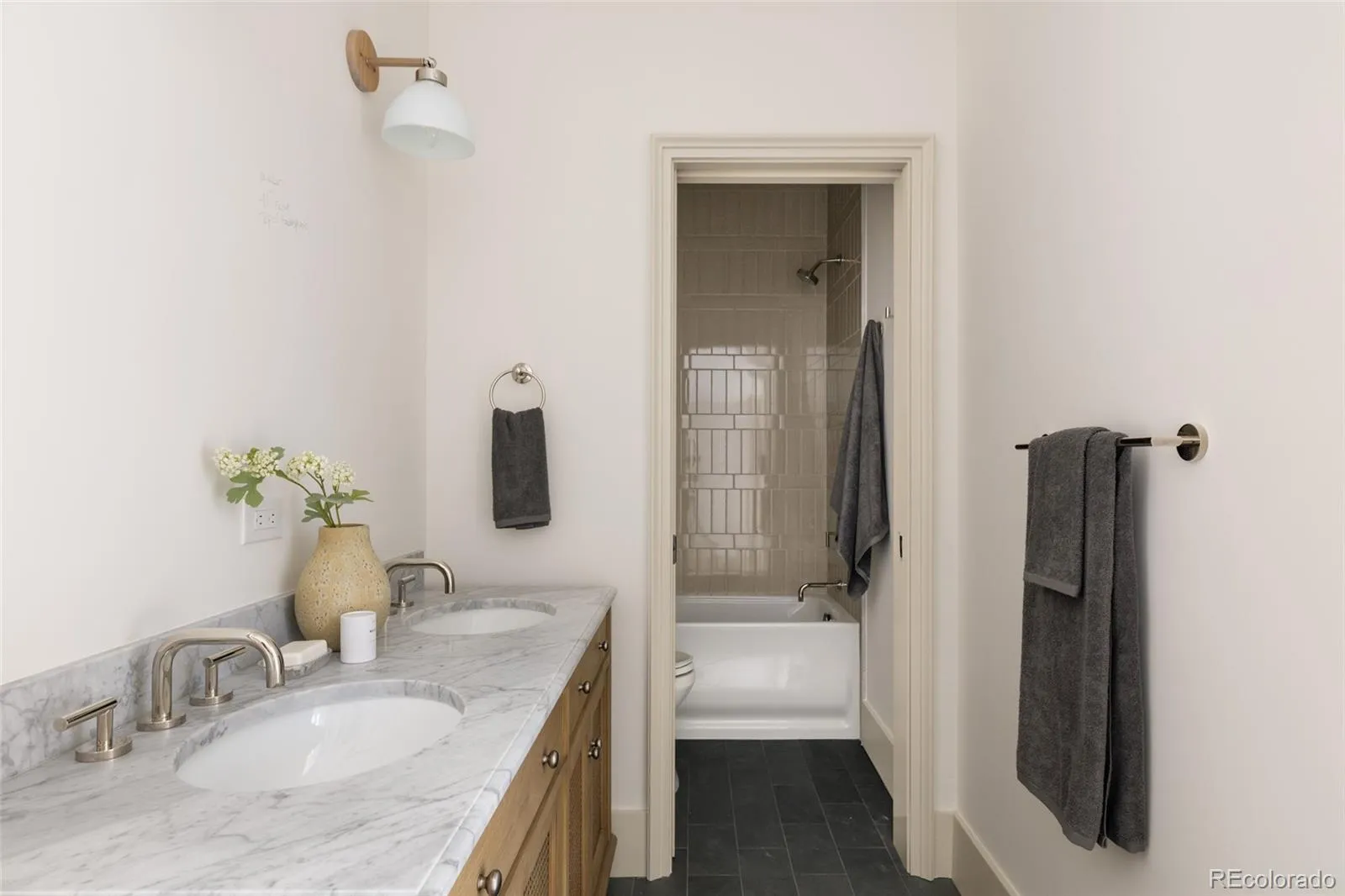 04082026122138 1600 22