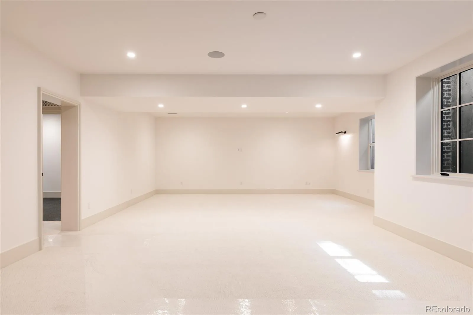 04082026122138 1600 25