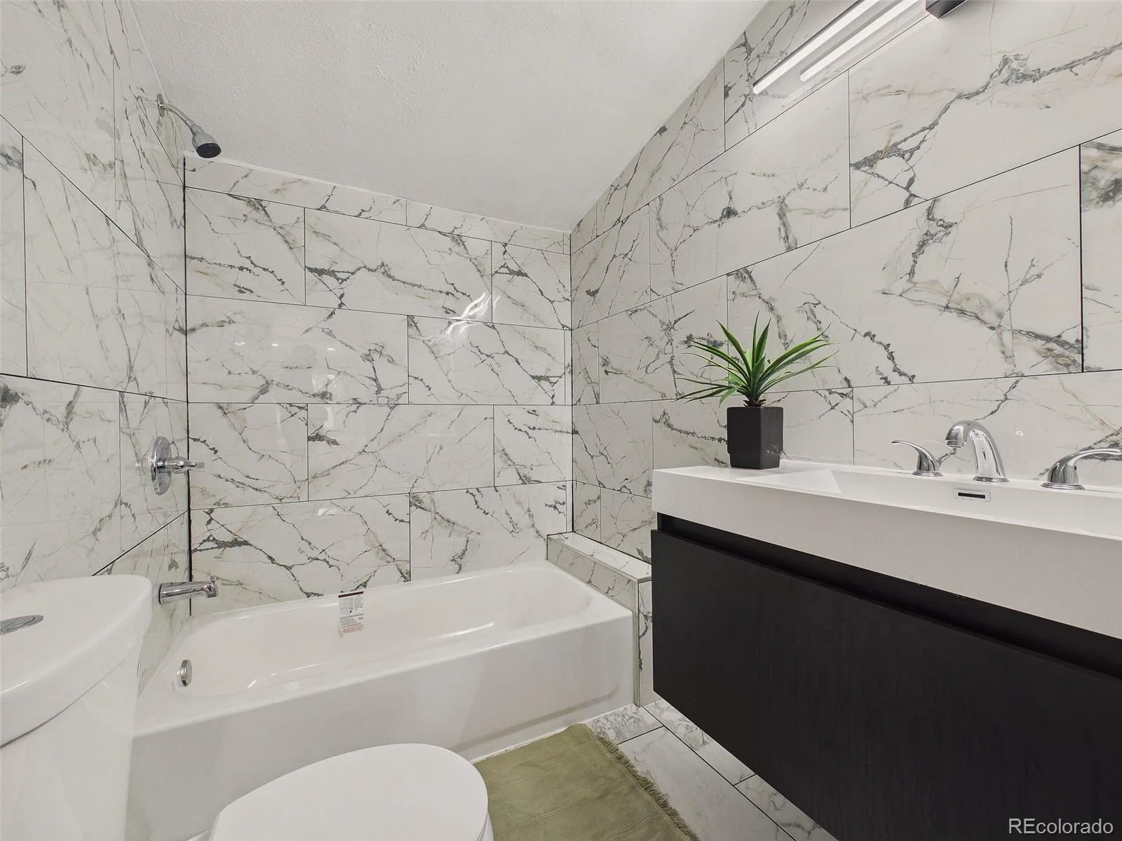 1957 Joliet Street Aurora CO 80010 | MLS #REC2969835 10162026020127 1600 3