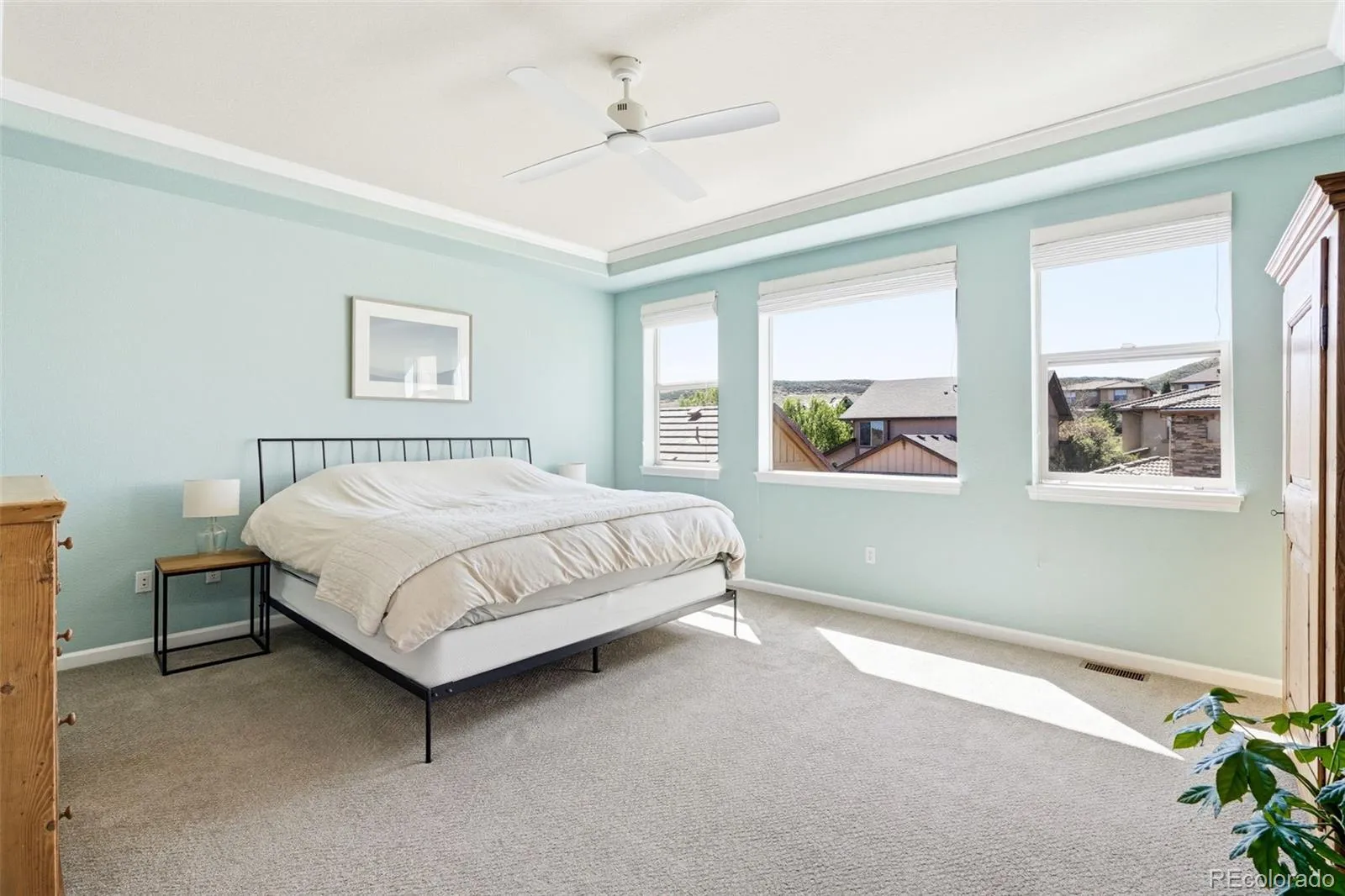 04142026235320 1600 23