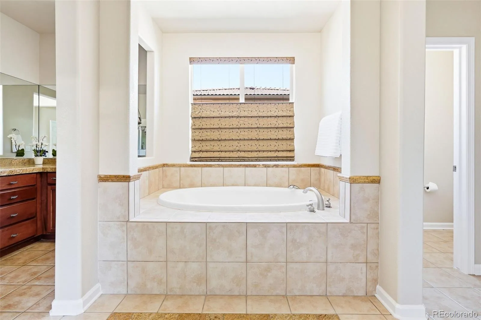 04142026235320 1600 24