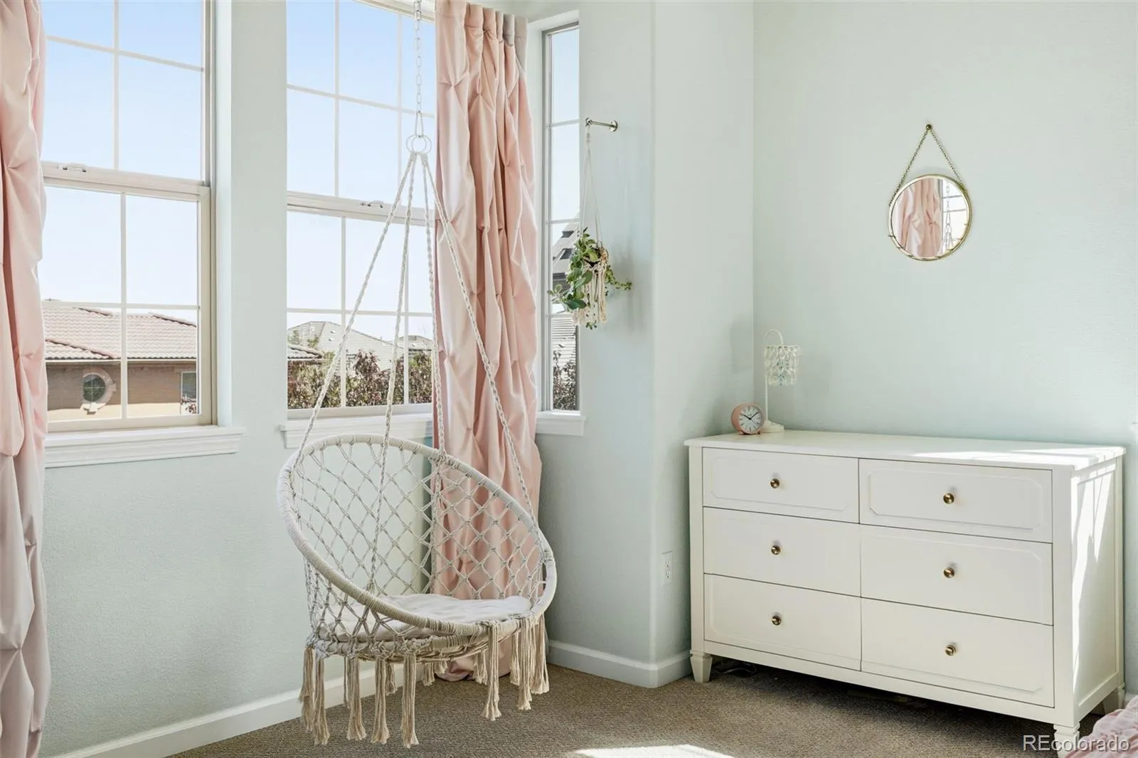 04142026235320 1600 28