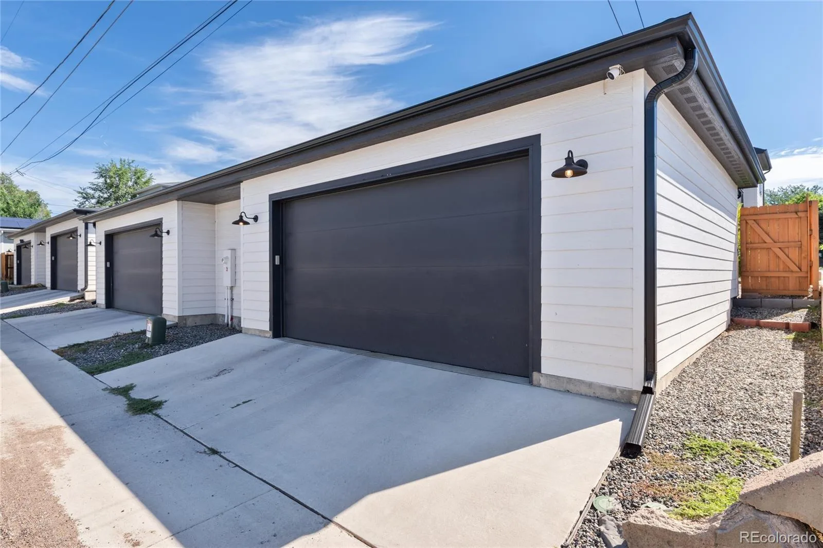 3271 S Sherman Street Englewood CO 80113 | MLS #REC2971978 08282026234628 1600 30